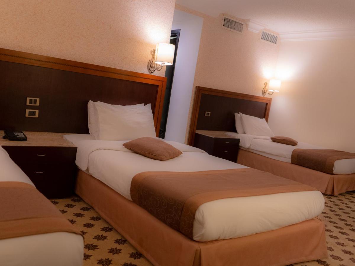 Arena Space Hotel Аман Екстериор снимка